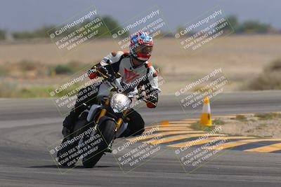 media/Sep-30-2023-SoCal Trackdays (Sat) [[636657bffb]]/Turn 15 (1120am)/